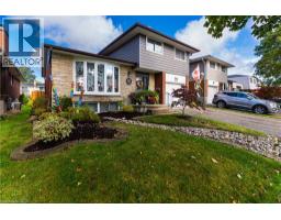 56 RAMBLEWOOD Way, Kitchener, Ontario