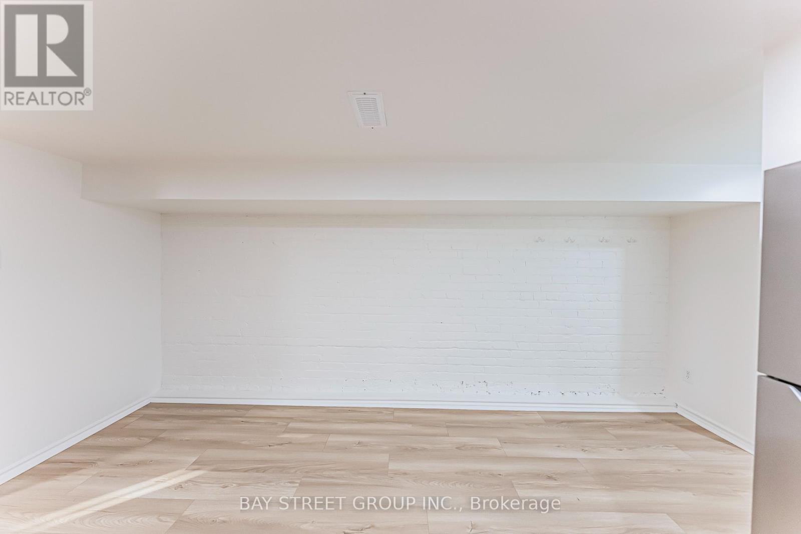 397 Kingston Road, Toronto, Ontario  M4L 1V1 - Photo 32 - E12460257