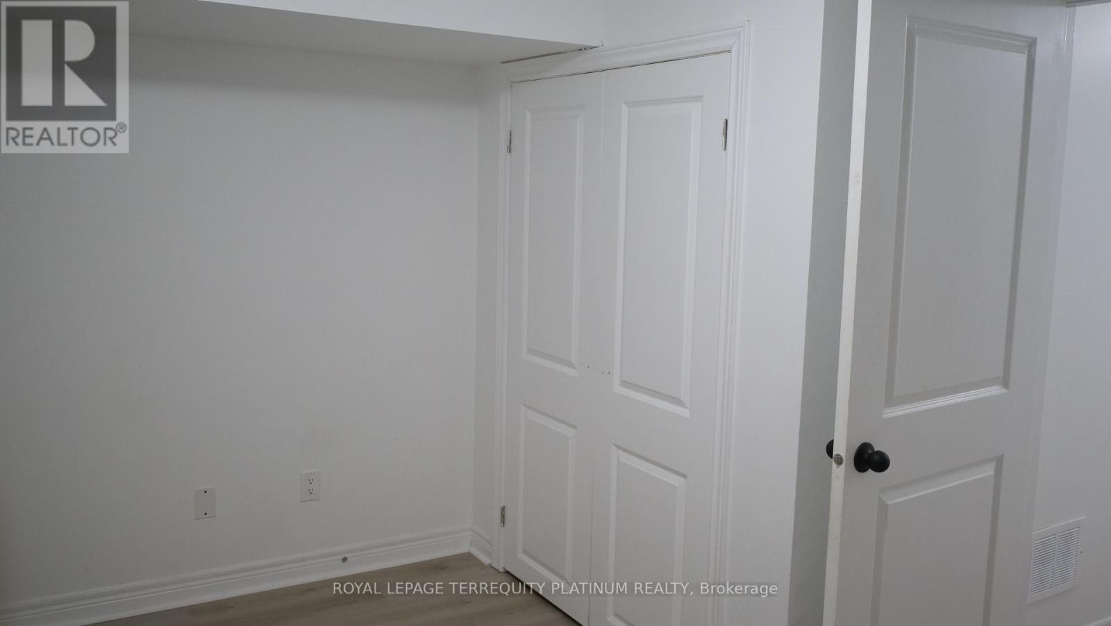 Lower - 2823 St Clair Avenue E, Toronto, Ontario  M4B 1N3 - Photo 11 - E12460279