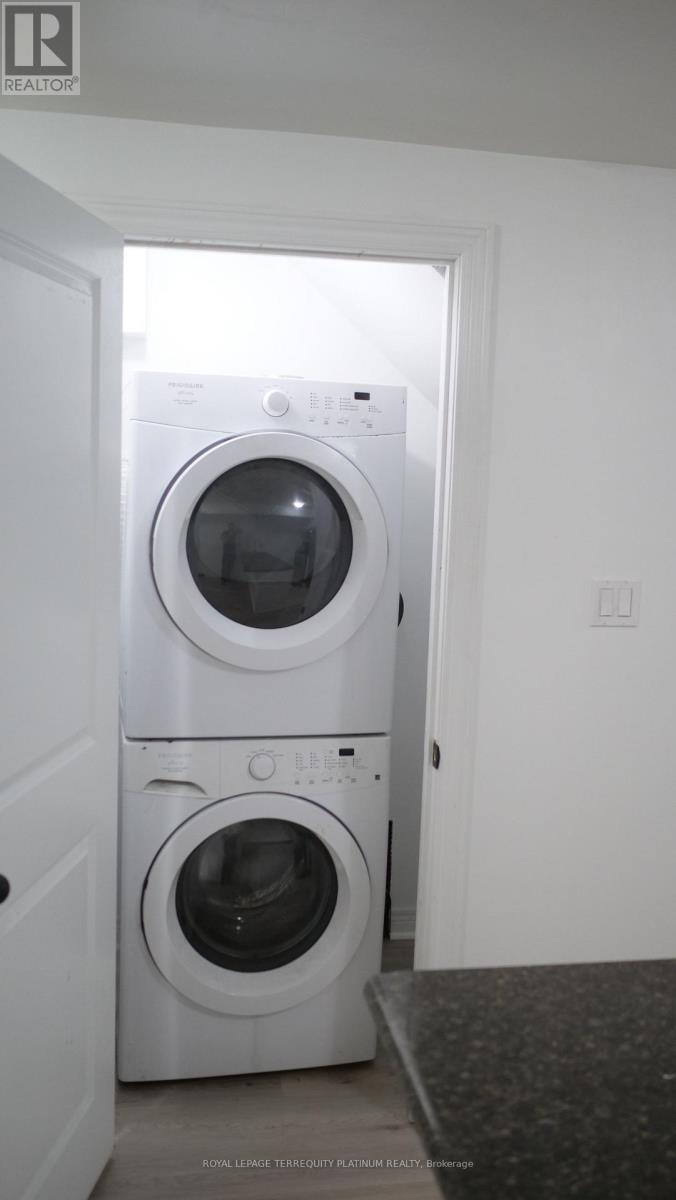 Lower - 2823 St Clair Avenue E, Toronto, Ontario  M4B 1N3 - Photo 12 - E12460279