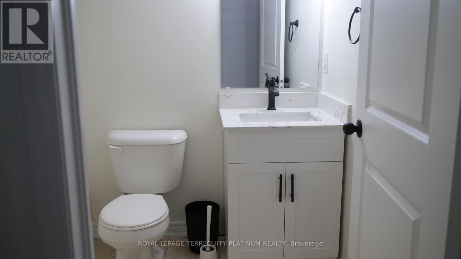 Lower - 2823 St Clair Avenue E, Toronto, Ontario  M4B 1N3 - Photo 8 - E12460279