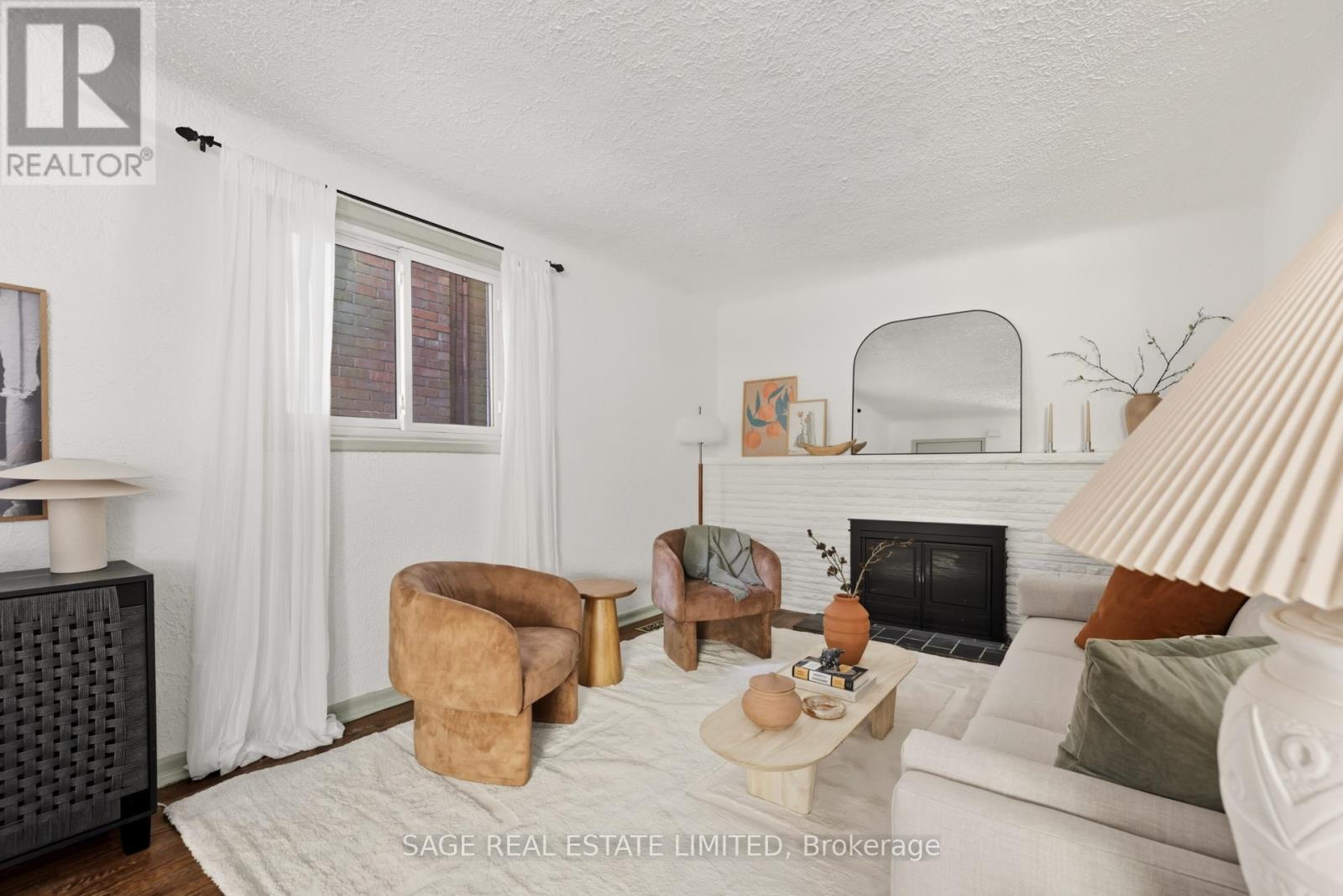 130 Neville Park Boulevard, Toronto, Ontario  M4E 3P8 - Photo 4 - E12460282