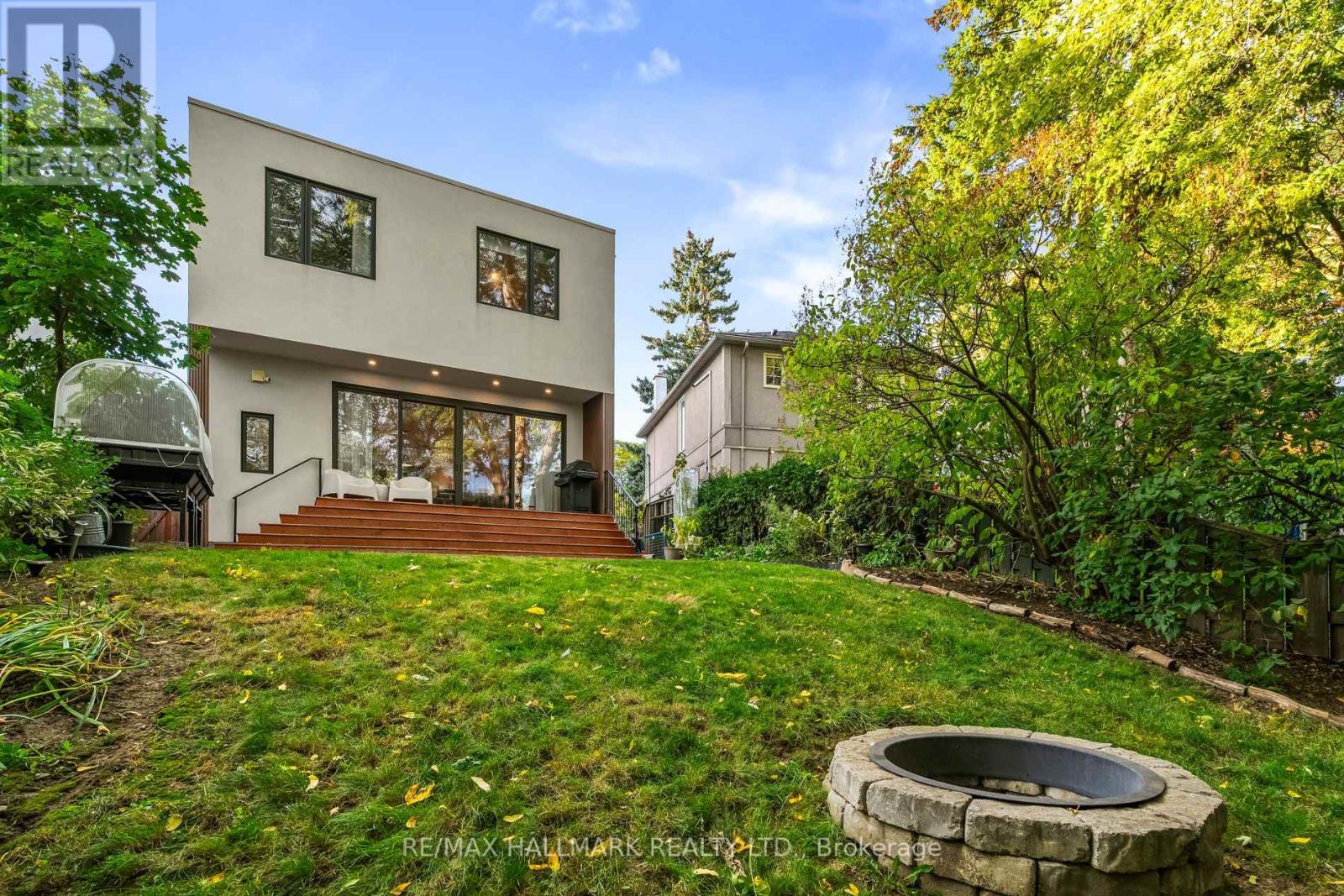 27 Glencrest Boulevard, Toronto, Ontario  M4B 1L2 - Photo 30 - E12460328
