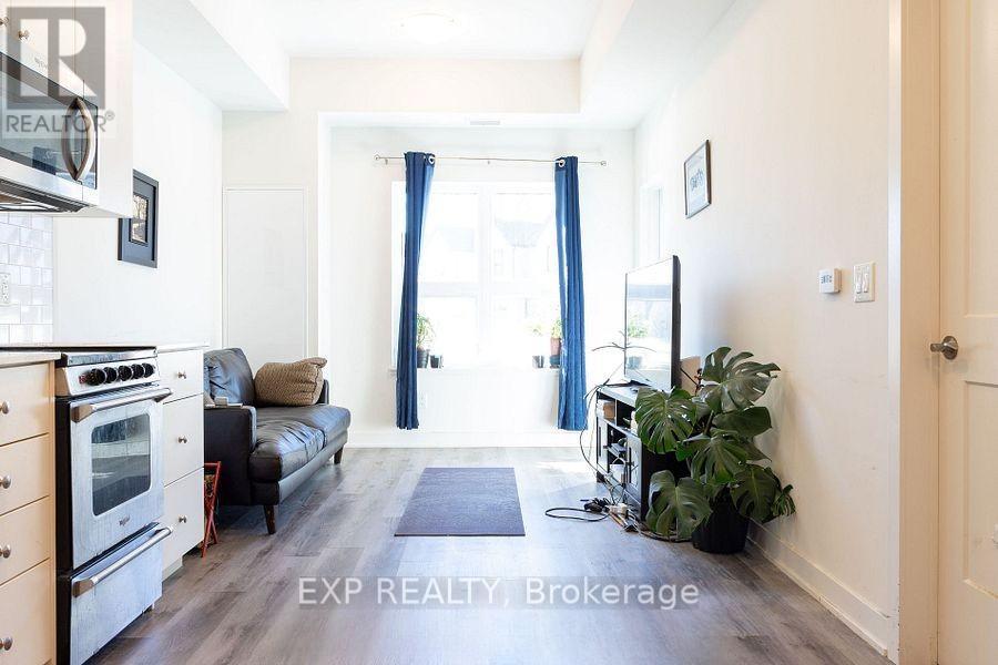 122 - 110 Fergus Avenue, Kitchener, Ontario  N2A 0K9 - Photo 7 - X12441066
