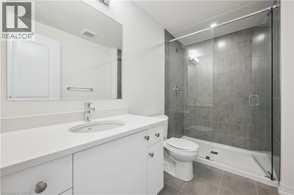 15 Stauffer Woods Trail Unit# B6, Kitchener, Ontario  N2P 2P4 - Photo 14 - 40777739