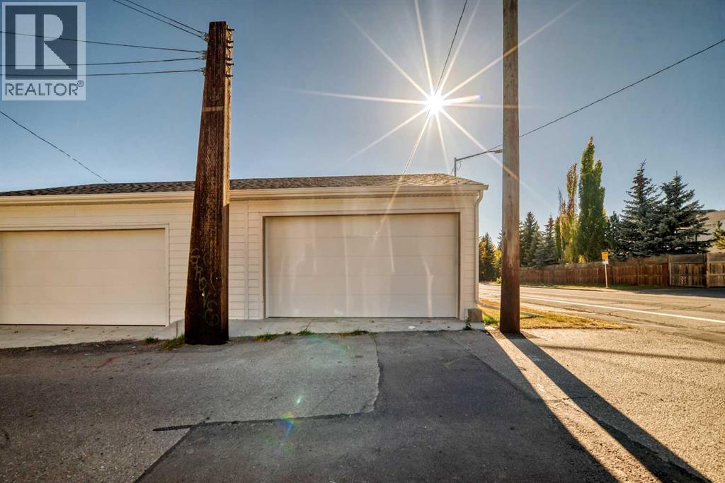 2050 41 Avenue Sw, Calgary, Alberta  T2T 6N7 - Photo 49 - A2245859