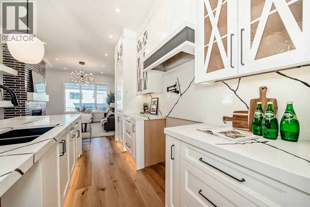2050 41 Avenue Sw, Calgary, Alberta  T2T 6N7 - Photo 11 - A2245859