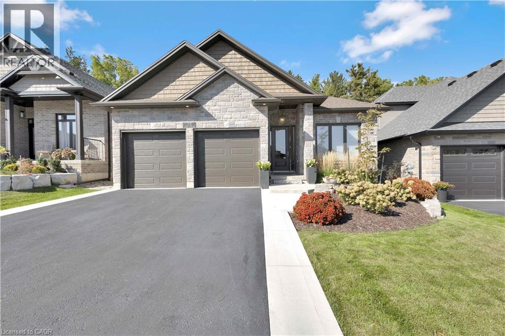 72 Lorne Card Drive, Paris, Ontario  N3L 0E6 - Photo 3 - 40778758
