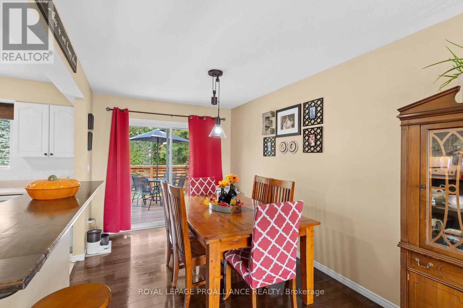 6 Layng Drive, Athens, Ontario  K0E 1B0 - Photo 12 - X12460369
