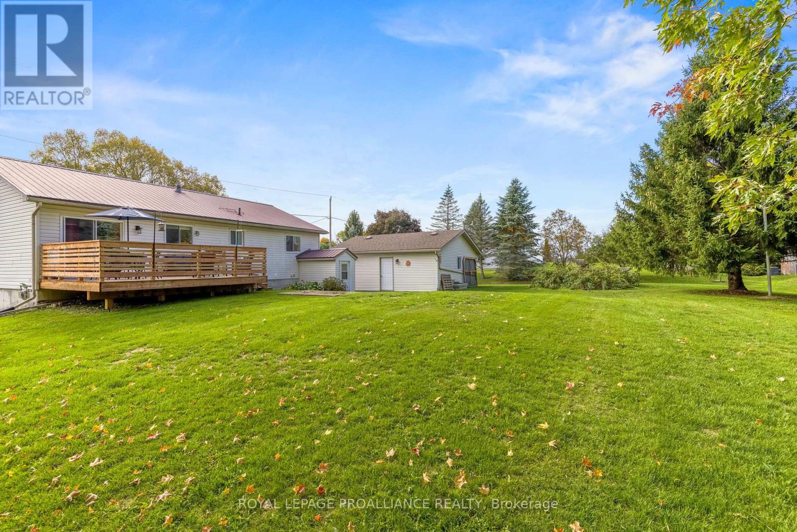 6 Layng Drive, Athens, Ontario  K0E 1B0 - Photo 41 - X12460369