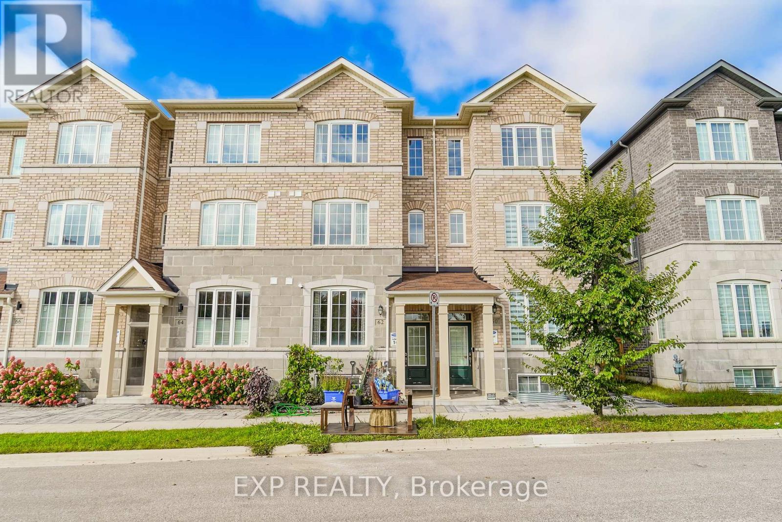 62 Harvest Field Road, Markham, Ontario  L6B 0T7 - Photo 46 - N12460232