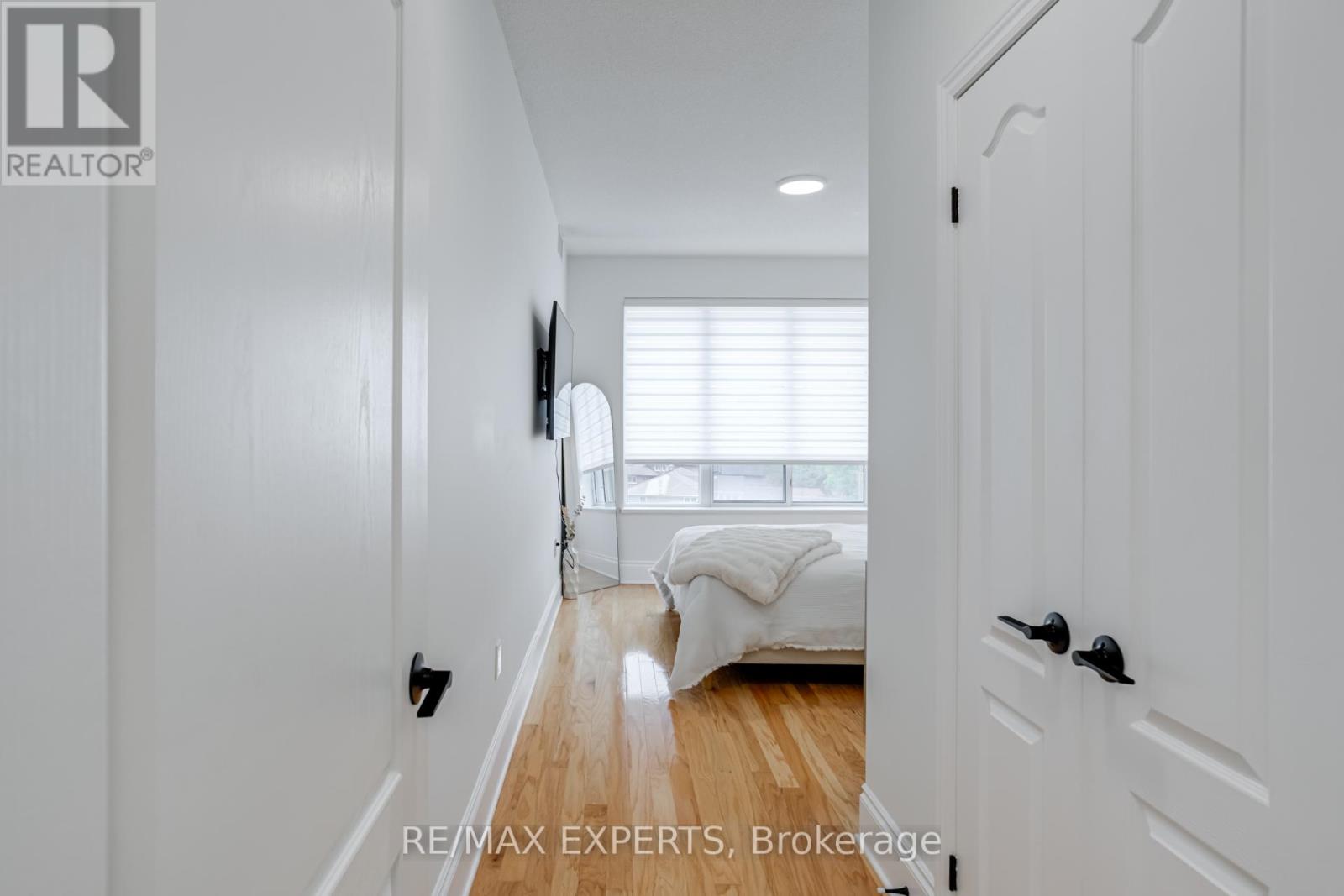 408 - 53 Woodbridge Avenue N, Vaughan, Ontario  L4L 9K9 - Photo 22 - N12460246