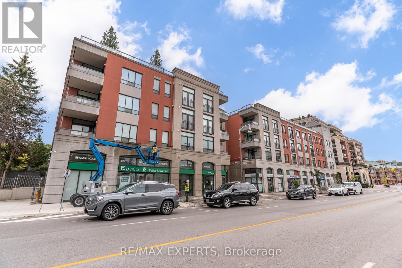 408 - 53 Woodbridge Avenue N, Vaughan, Ontario  L4L 9K9 - Photo 4 - N12460246