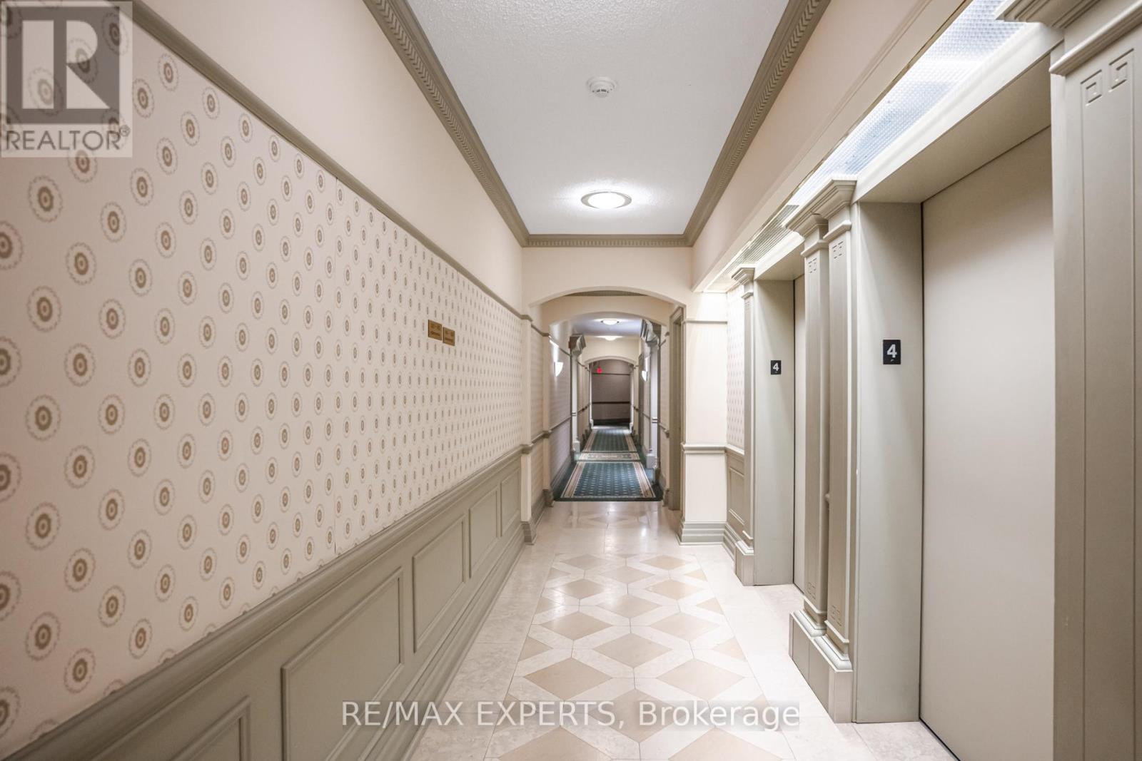 408 - 53 Woodbridge Avenue N, Vaughan, Ontario  L4L 9K9 - Photo 8 - N12460246