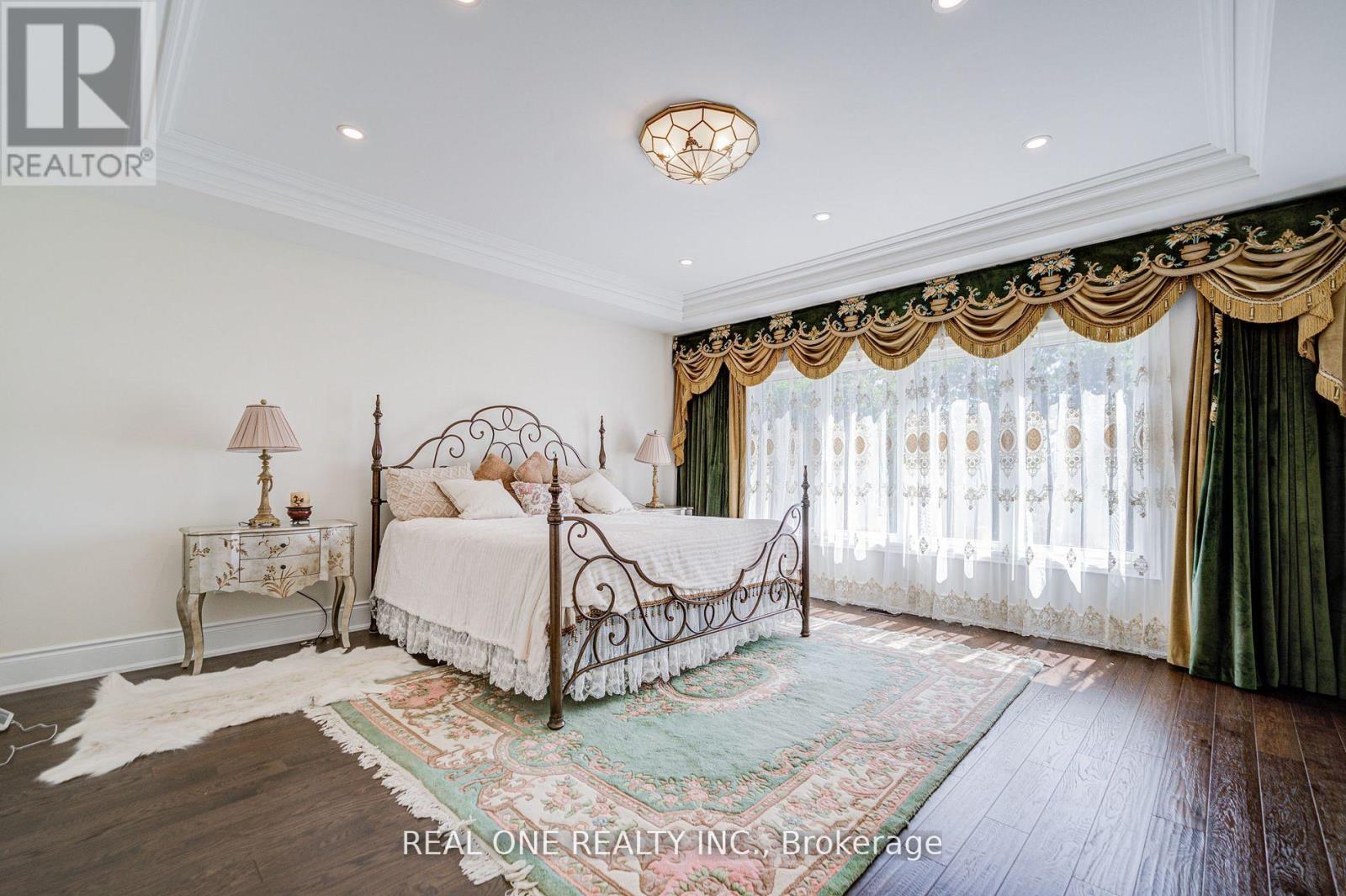47 Milky Way Drive, Richmond Hill, Ontario  L4C 4M9 - Photo 20 - N12460248