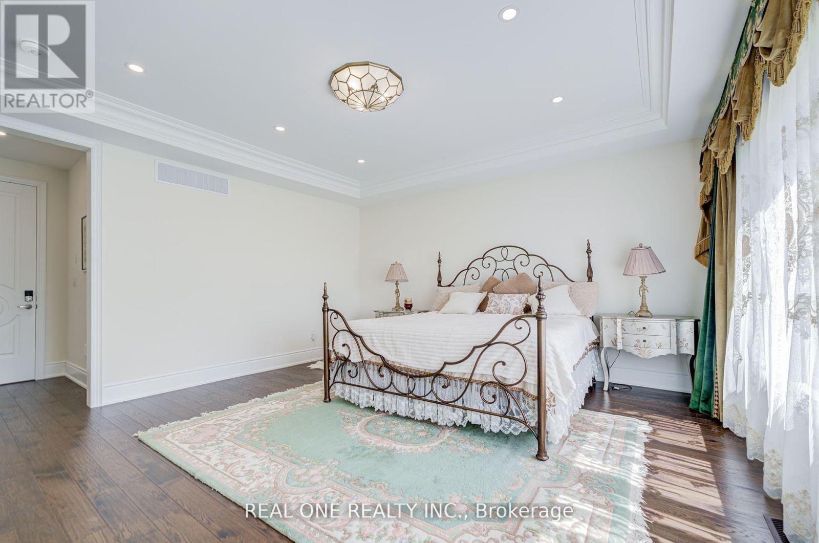 47 Milky Way Drive, Richmond Hill, Ontario  L4C 4M9 - Photo 21 - N12460248