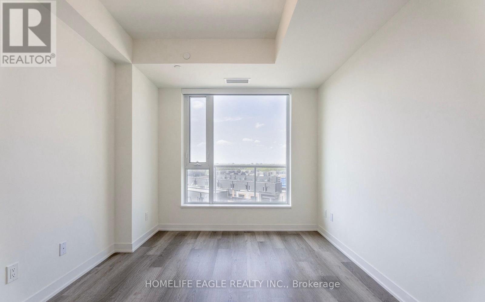 314 - 6 David Eyer Road, Richmond Hill, Ontario  L4S 0N5 - Photo 12 - N12460250
