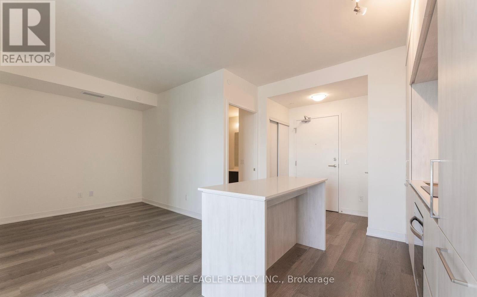 314 - 6 David Eyer Road, Richmond Hill, Ontario  L4S 0N5 - Photo 7 - N12460250