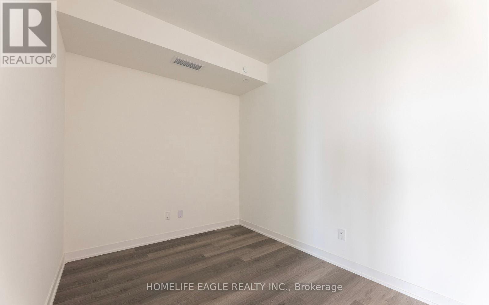 314 - 6 David Eyer Road, Richmond Hill, Ontario  L4S 0N5 - Photo 9 - N12460250