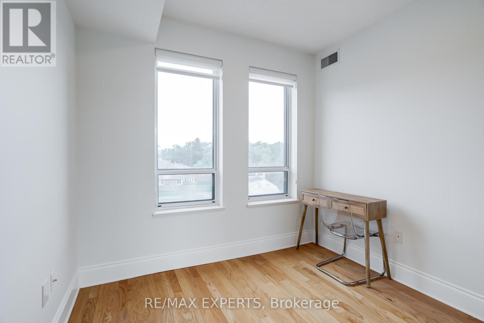 408 - 53 Woodbridge Avenue N, Vaughan, Ontario  L4L 9K9 - Photo 27 - N12460254