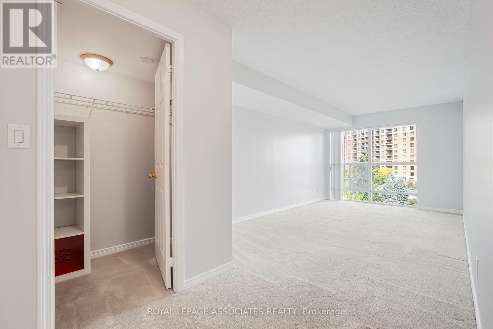 715 - 185 Oneida Cres Crescent, Richmond Hill, Ontario  L4B 0B1 - Photo 16 - N12460268