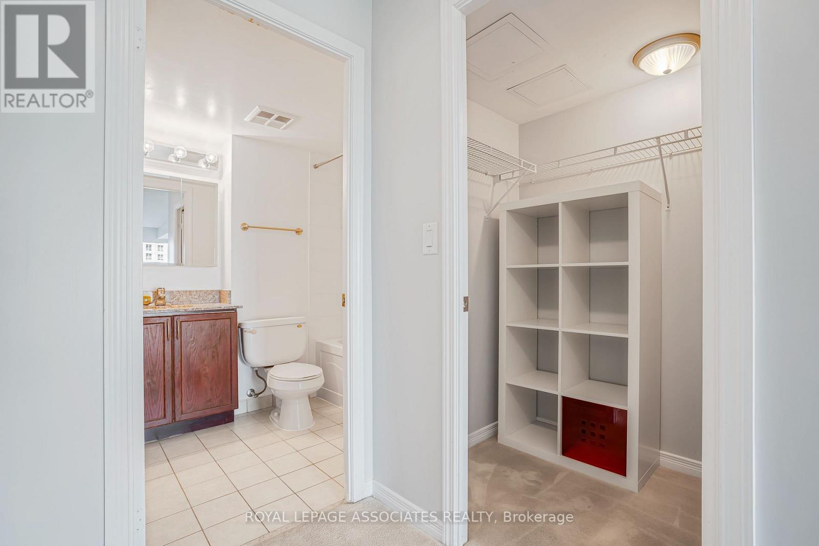 715 - 185 Oneida Cres Crescent, Richmond Hill, Ontario  L4B 0B1 - Photo 19 - N12460268