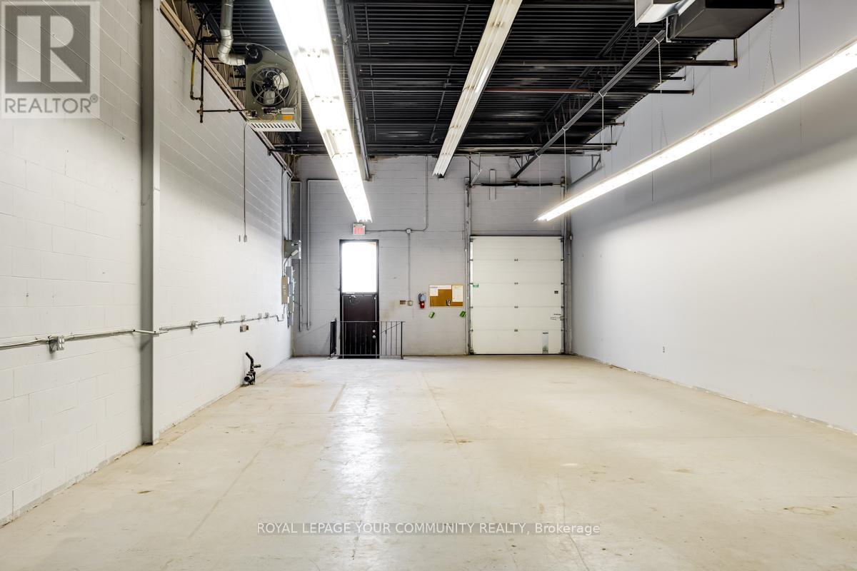 4 - 255 Industrial Parkway S, Aurora, Ontario  L4G 3V5 - Photo 10 - N12460284