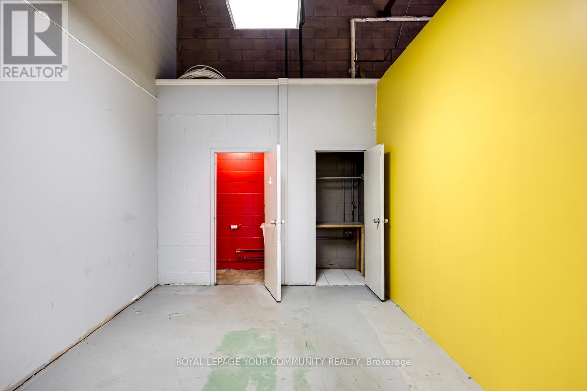 4 - 255 Industrial Parkway S, Aurora, Ontario  L4G 3V5 - Photo 18 - N12460284