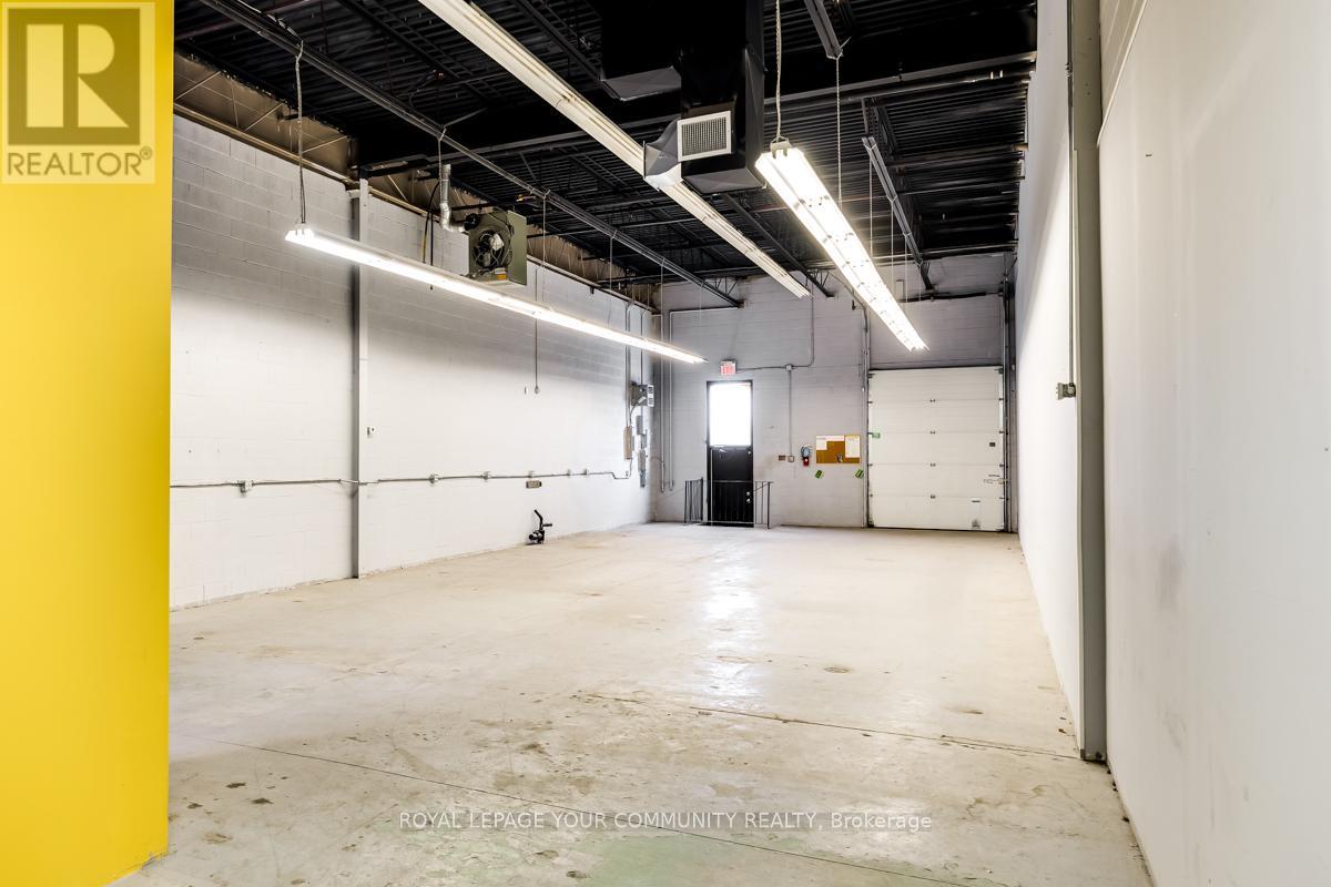 4 - 255 Industrial Parkway S, Aurora, Ontario  L4G 3V5 - Photo 9 - N12460284