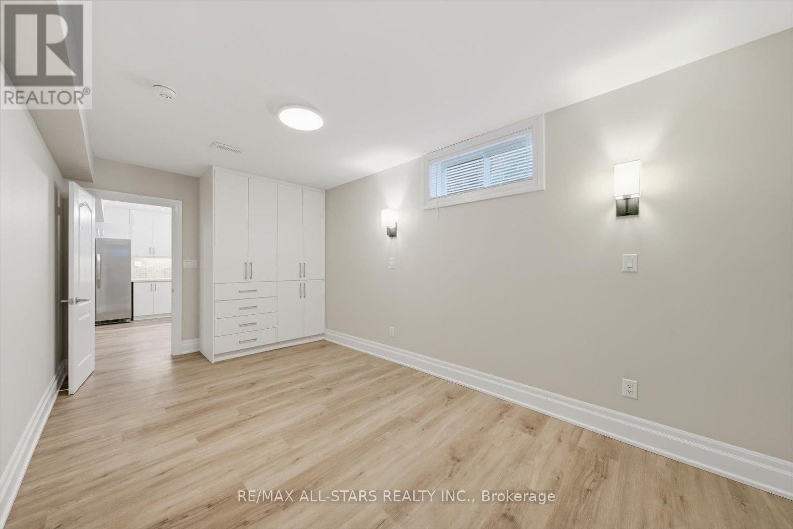 40 Algonquin Forest Drive, East Gwillimbury, Ontario  L9N 0C6 - Photo 32 - N12460291