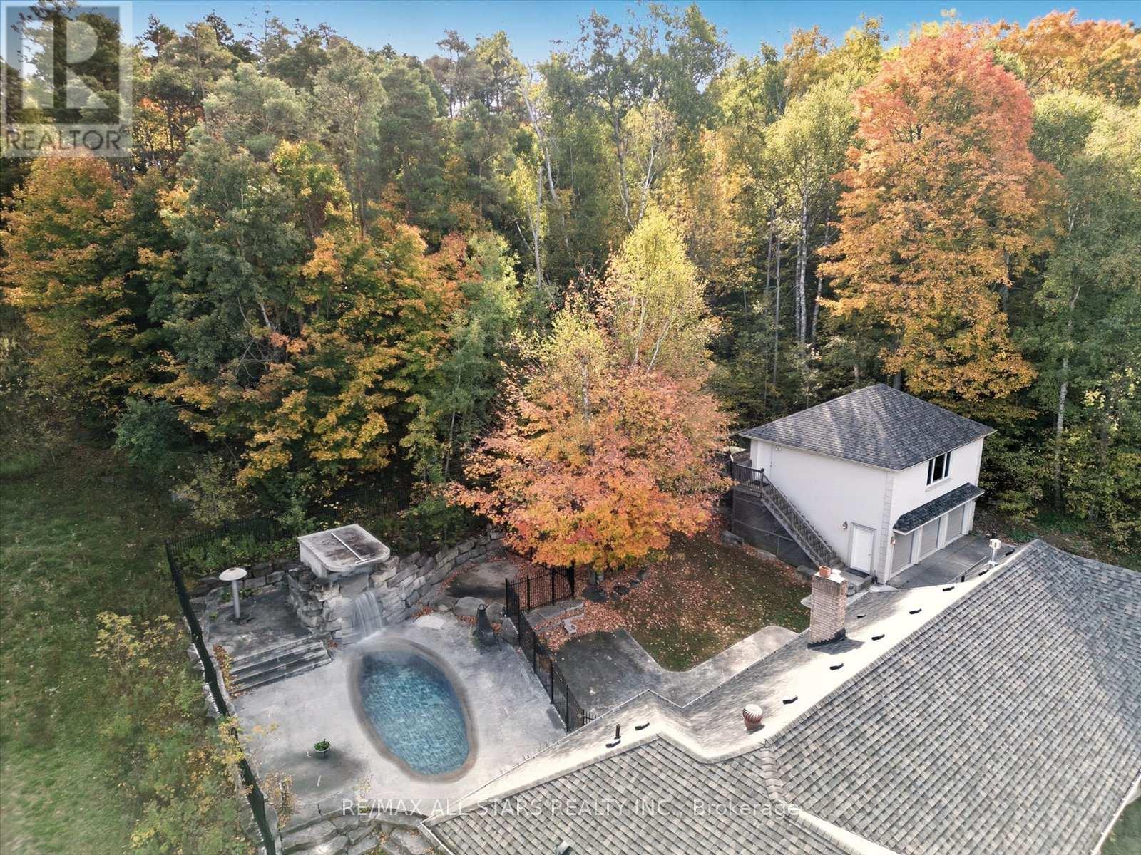 40 Algonquin Forest Drive, East Gwillimbury, Ontario  L9N 0C6 - Photo 45 - N12460291