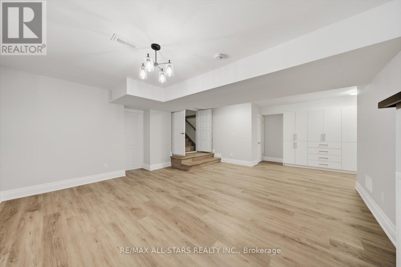 40 Algonquin Forest Drive, East Gwillimbury, Ontario  L9N 0C6 - Photo 26 - N12460301