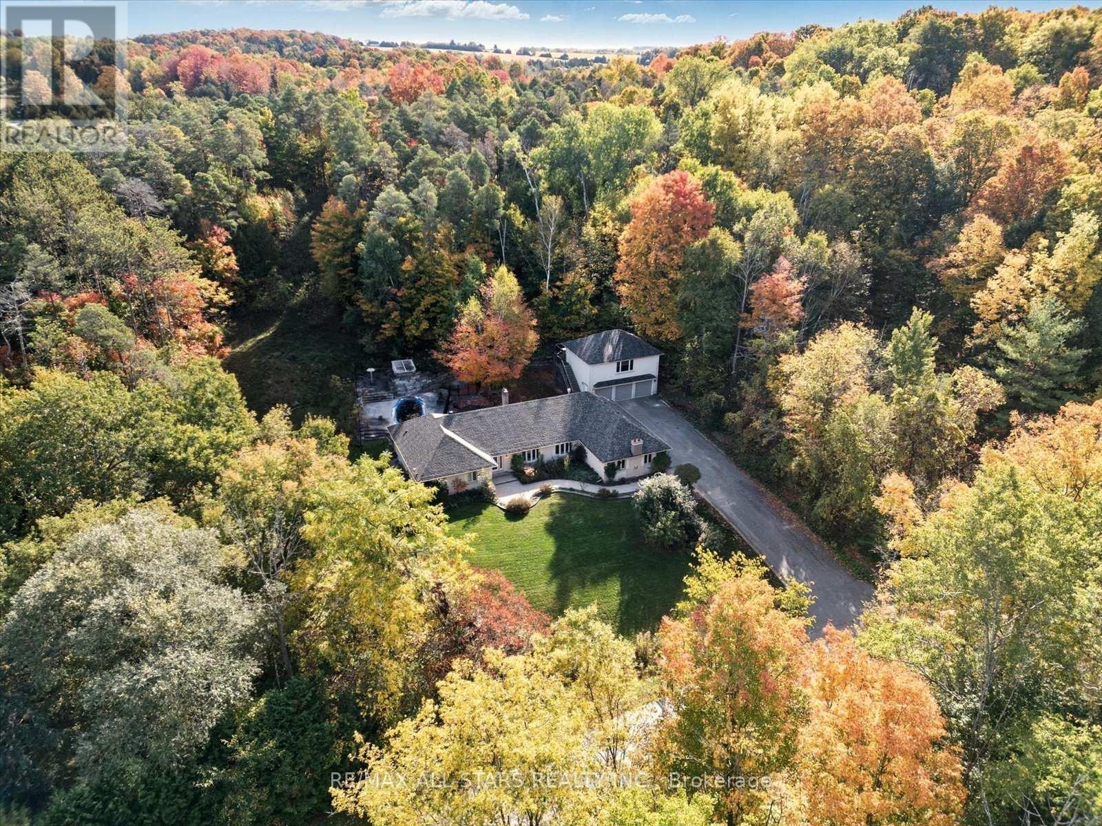 40 Algonquin Forest Drive, East Gwillimbury, Ontario  L9N 0C6 - Photo 46 - N12460301