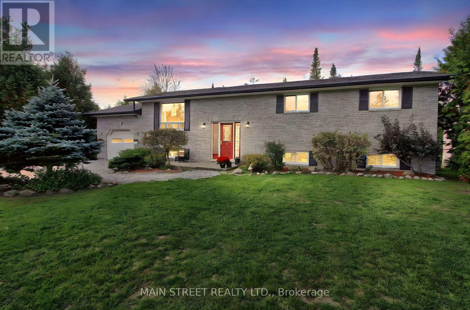32 BEAVERDALE CRESCENT, Georgina, Ontario