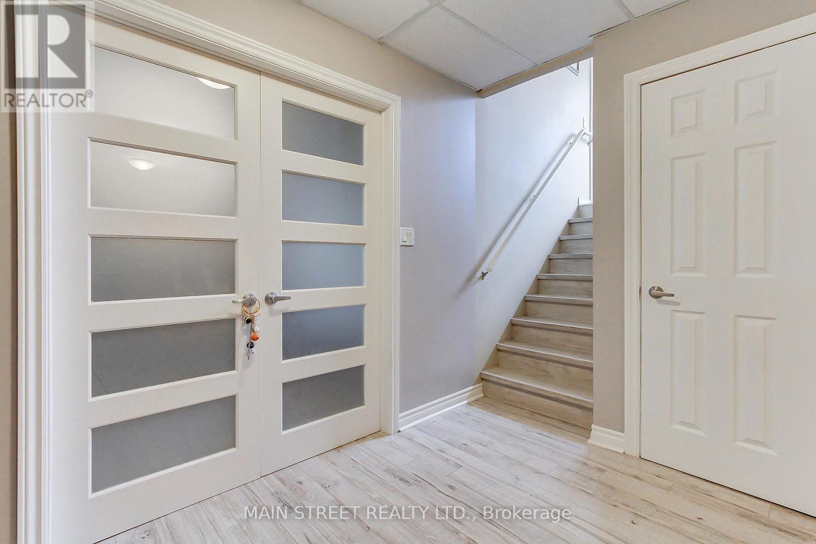 32 Beaverdale Crescent, Georgina, Ontario  L0E 1N0 - Photo 21 - N12460312