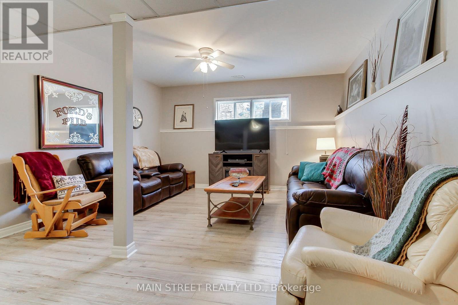 32 Beaverdale Crescent, Georgina, Ontario  L0E 1N0 - Photo 23 - N12460312