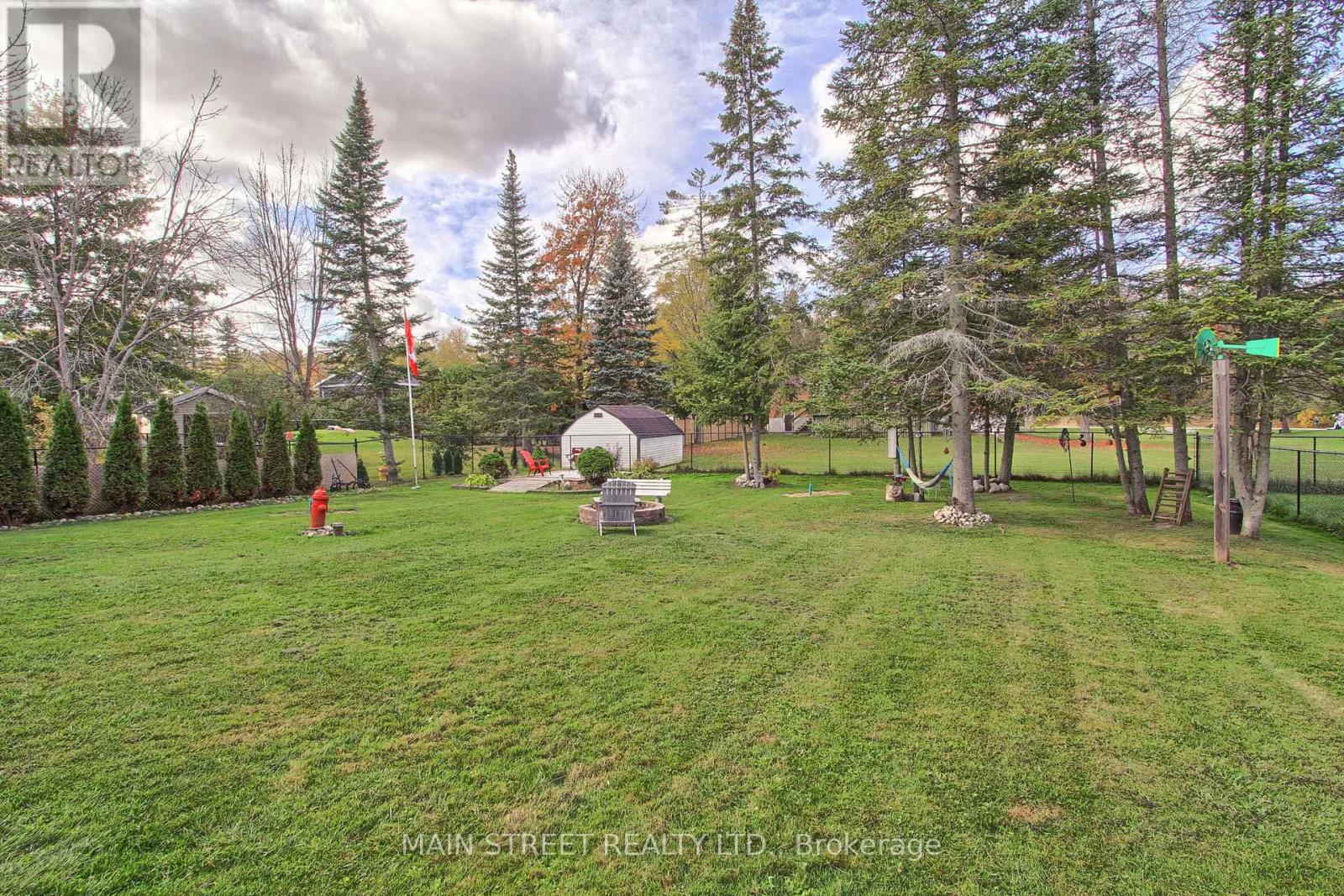 32 Beaverdale Crescent, Georgina, Ontario  L0E 1N0 - Photo 32 - N12460312