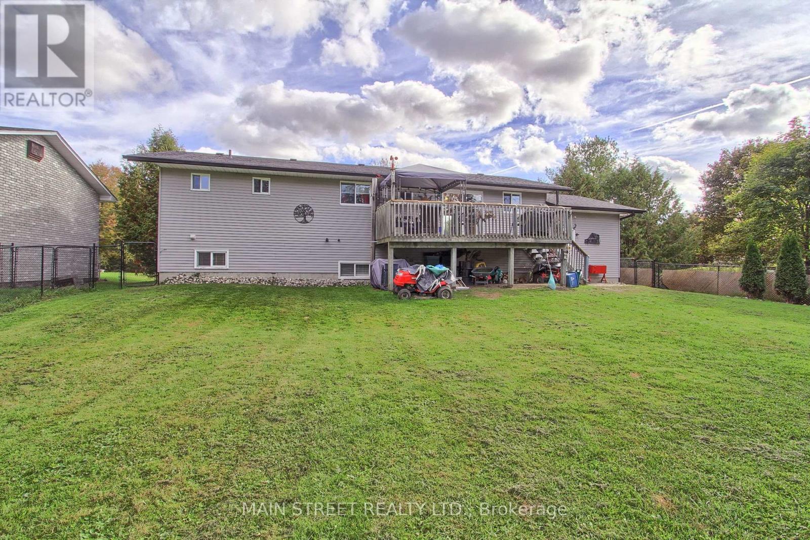 32 Beaverdale Crescent, Georgina, Ontario  L0E 1N0 - Photo 33 - N12460312