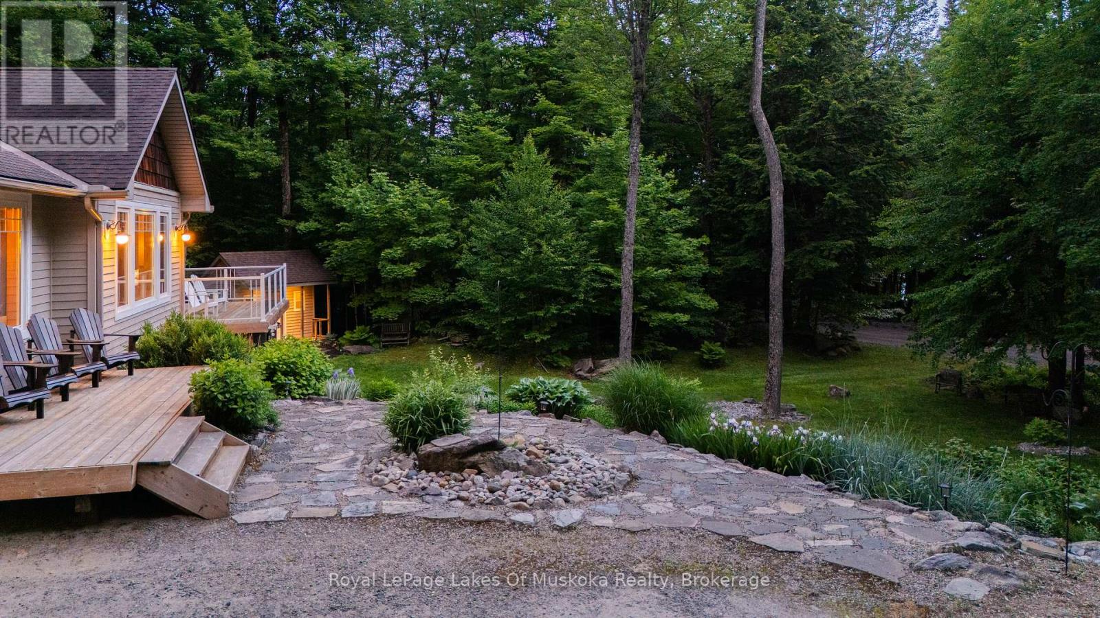 42 Menominee Lake Road, Huntsville, Ontario  P1H 2J3 - Photo 6 - X12291778