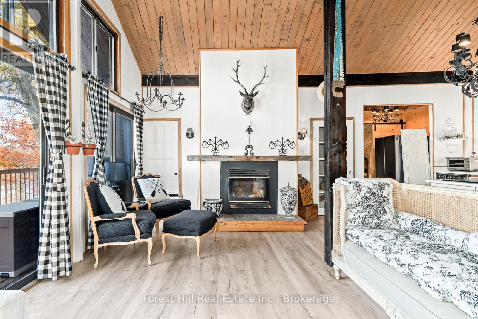 1187 Ivy Lane, Algonquin Highlands, Ontario  P0A 1E0 - Photo 22 - X12459975