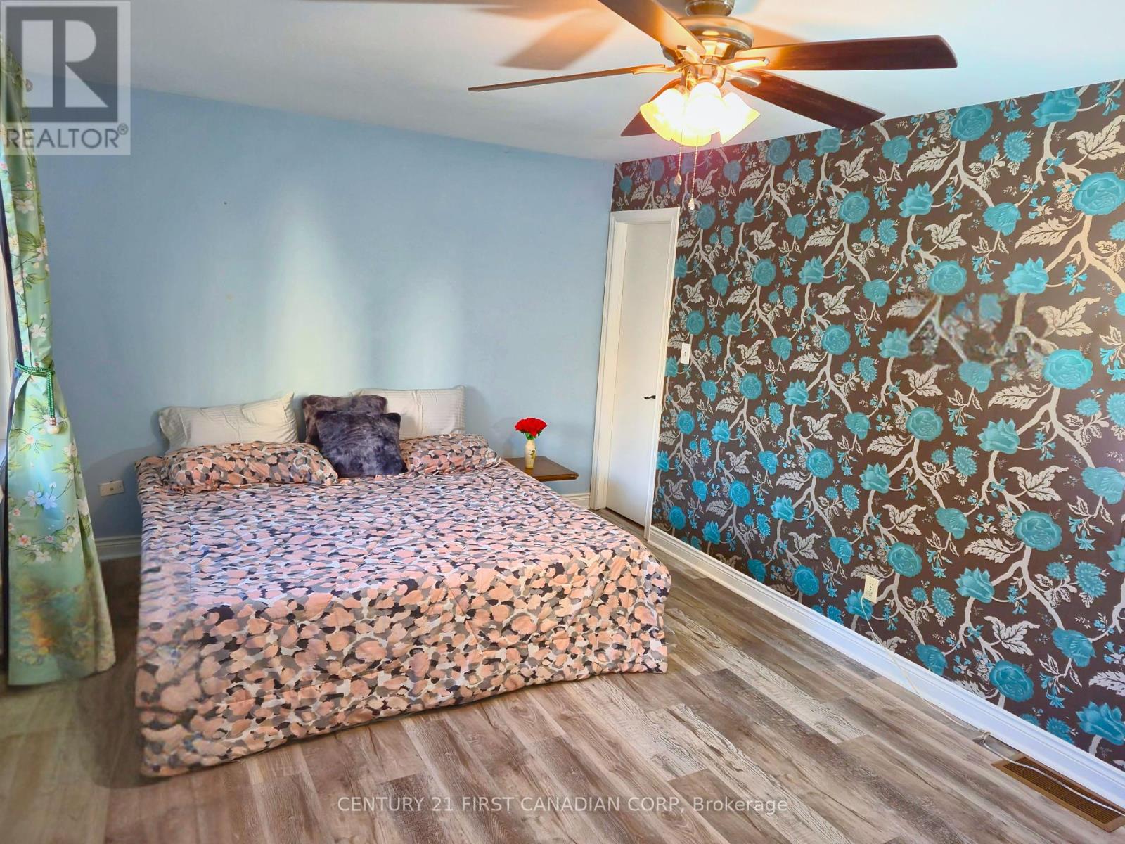 15 Mohican Drive, Woodstock, Ontario  N4T 1H4 - Photo 19 - X12460230