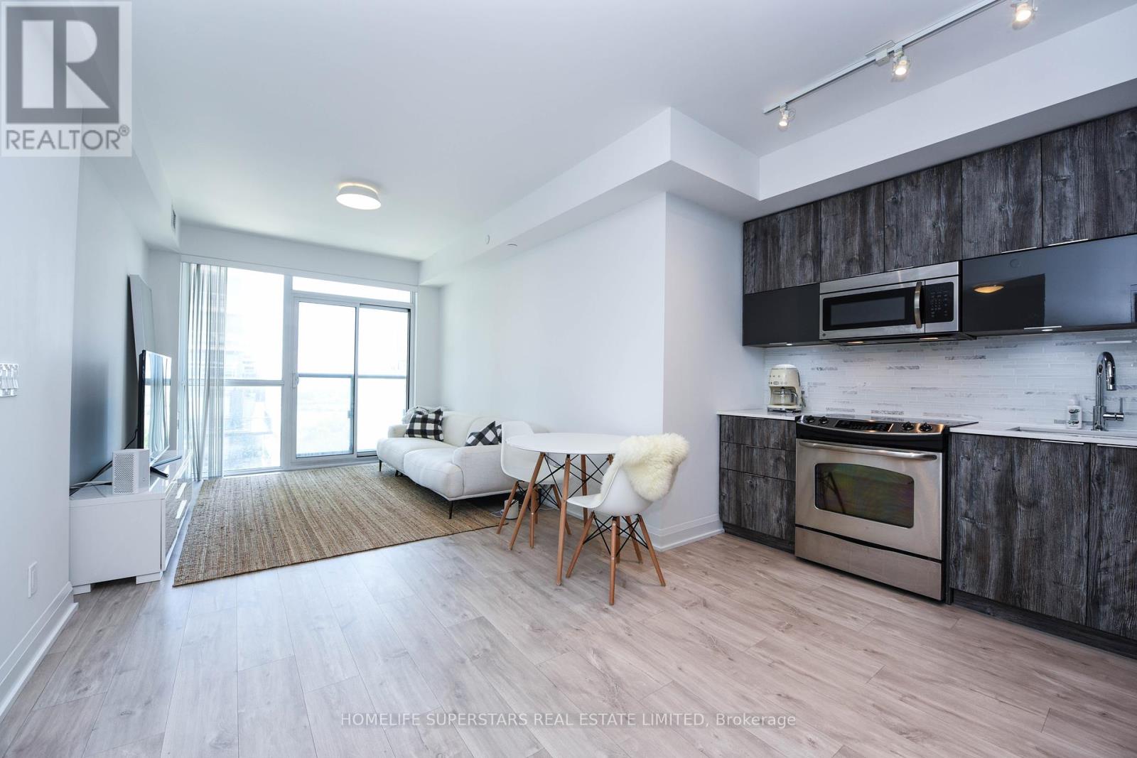 503 - 56 Annie Craig Drive, Toronto, Ontario  M8V 0C5 - Photo 5 - W12460280