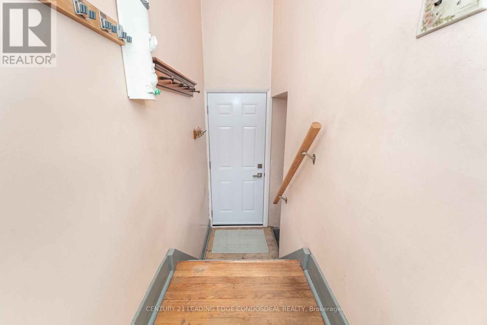 621 Roding Street, Toronto, Ontario  M3M 2A6 - Photo 26 - W12460285