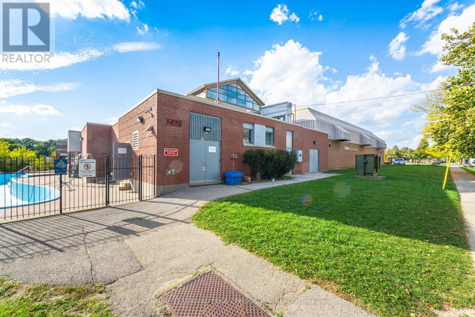 621 Roding Street, Toronto, Ontario  M3M 2A6 - Photo 31 - W12460285