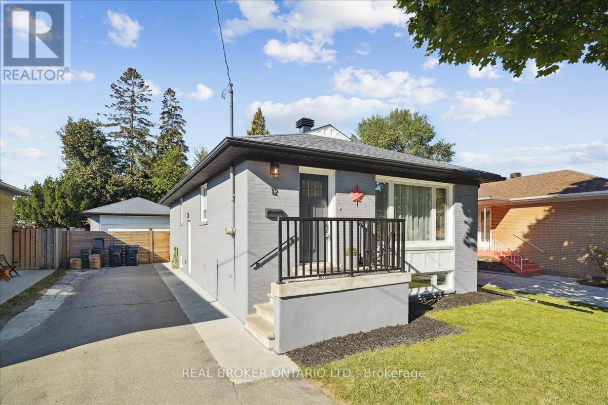 12 MARGRATH PLACE, Toronto, Ontario