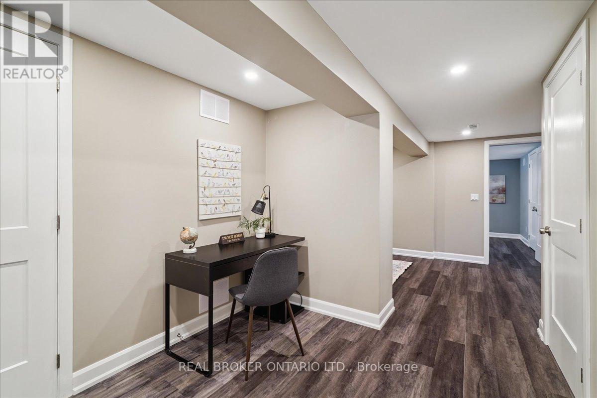 12 Margrath Place, Toronto, Ontario  M9C 4L2 - Photo 22 - W12460286