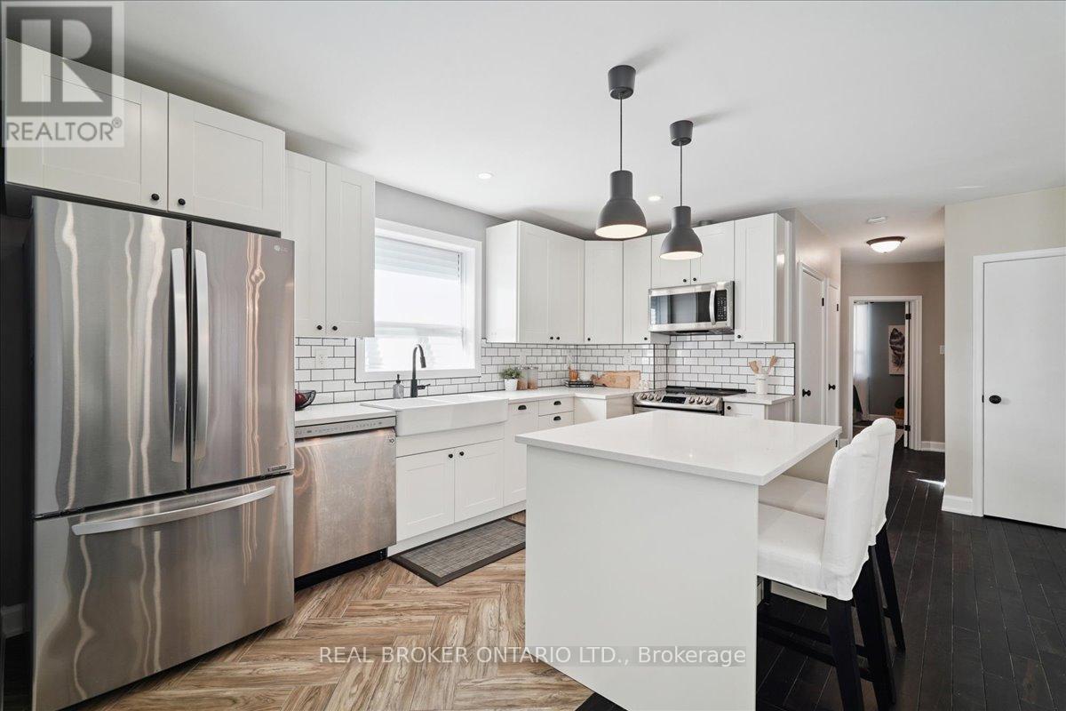 12 Margrath Place, Toronto, Ontario  M9C 4L2 - Photo 8 - W12460286