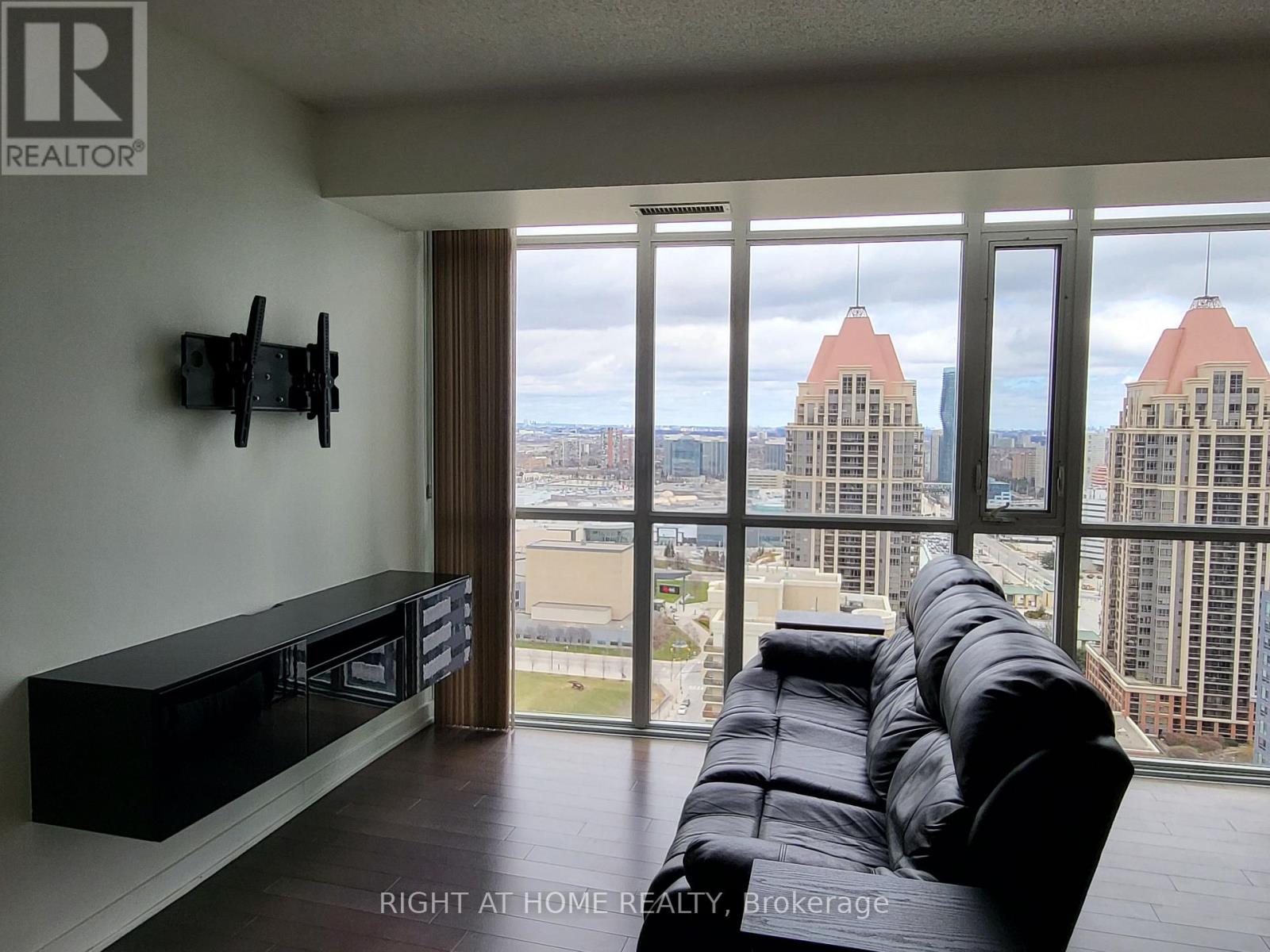 2701 - 4099 Brickstone Mews E, Mississauga, Ontario  L5B 0G2 - Photo 17 - W12460293