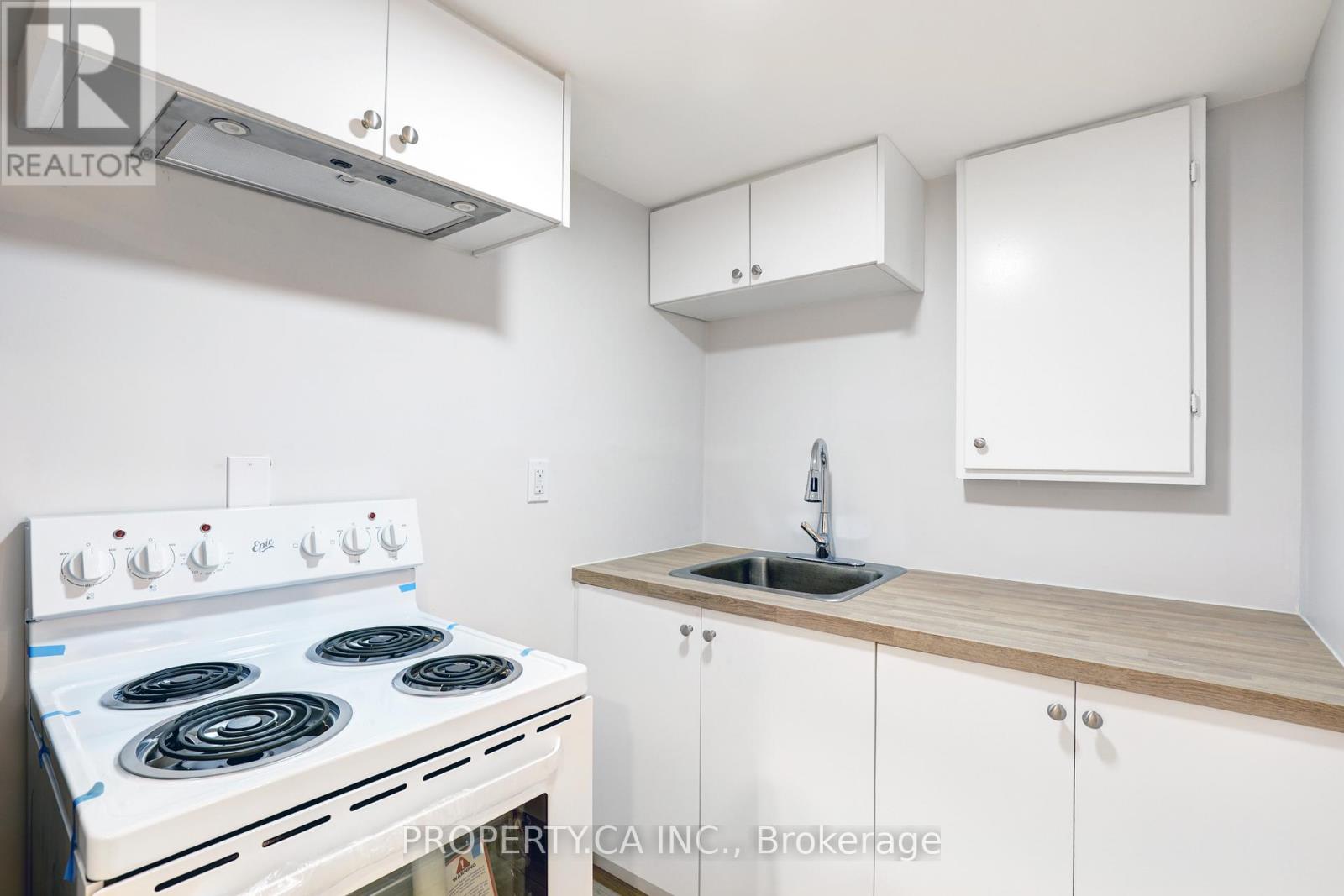 Basement - 53 Eversfield Road, Toronto, Ontario  M6E 1T8 - Photo 15 - W12460296