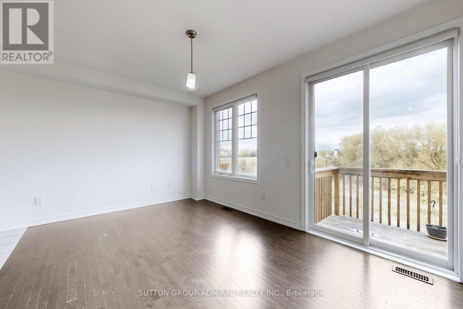 74 Davenfield Circle, Brampton, Ontario  L6P 4M2 - Photo 17 - W12460317